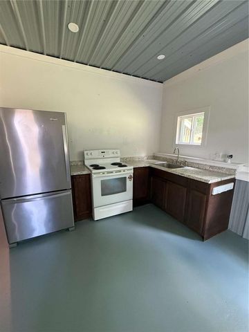 110 Balouse Gilley Drive, Carrollton, GA 30116