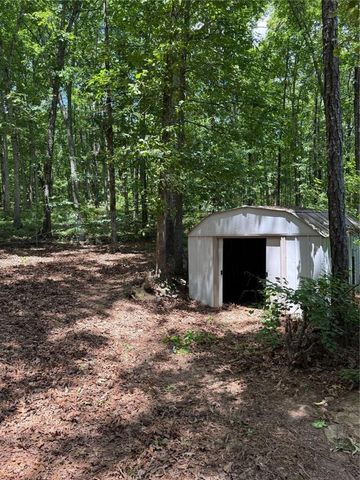 110 Balouse Gilley Drive, Carrollton, GA 30116