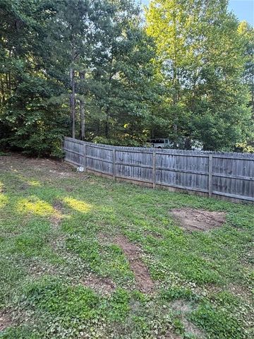 110 Balouse Gilley Drive, Carrollton, GA 30116