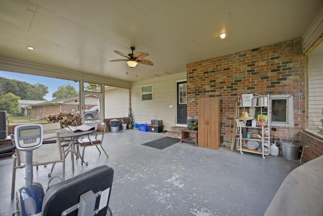 2025 Hawk Street, SE, Cleveland, TN 37323