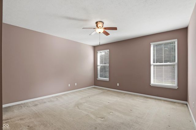 7068 Summer Oak Drive, Noblesville, IN 46062