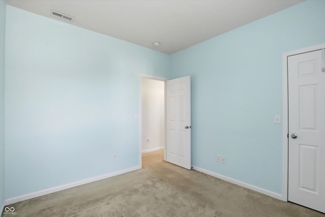 7068 Summer Oak Drive, Noblesville, IN 46062