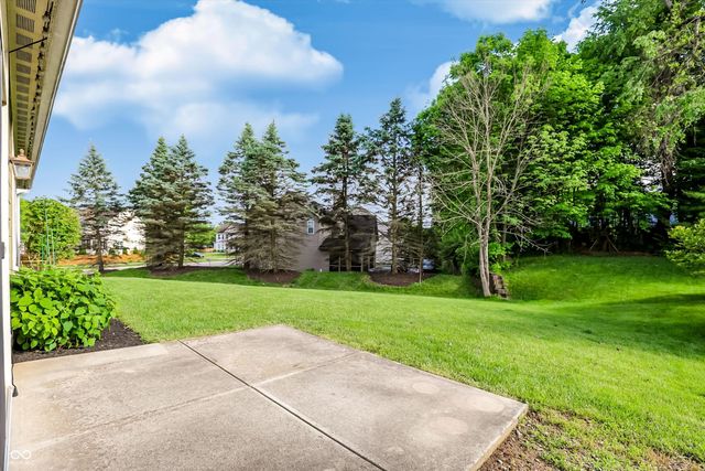 7068 Summer Oak Drive, Noblesville, IN 46062