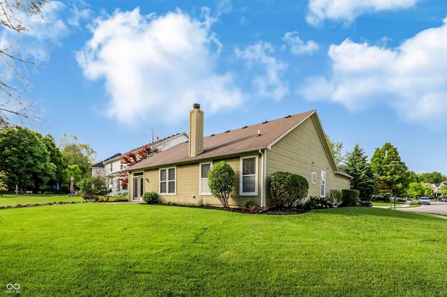 7068 Summer Oak Drive, Noblesville, IN 46062