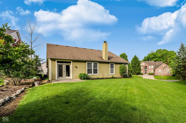 7068 Summer Oak Drive, Noblesville, IN 46062