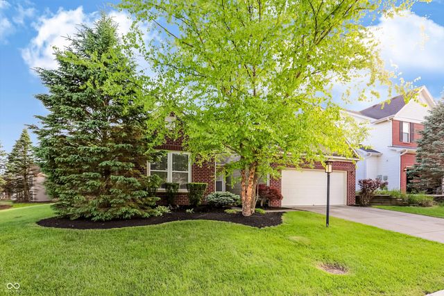 7068 Summer Oak Drive, Noblesville, IN 46062