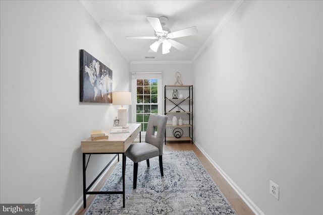 3244 DUCK POND CT, Herndon, VA 20171
