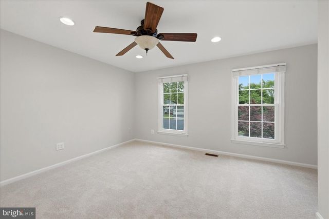 3244 DUCK POND CT, Herndon, VA 20171