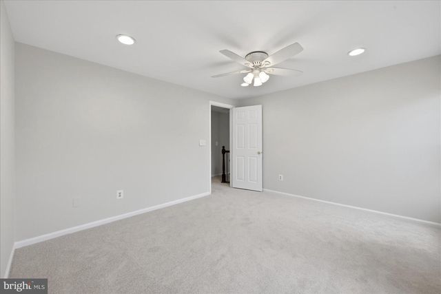 3244 DUCK POND CT, Herndon, VA 20171