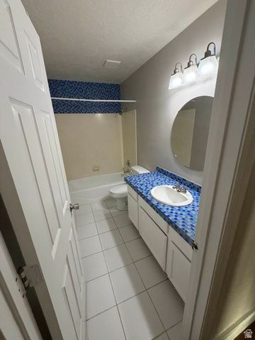 1563 S 600 E, Springville, UT 84663