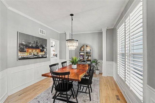 11579 S Skyview Lane, Olathe, KS 66061