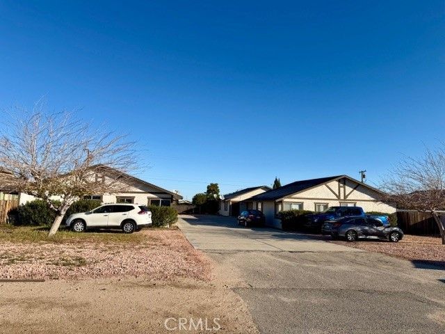 13890 Juniper, Hesperia, CA 92345