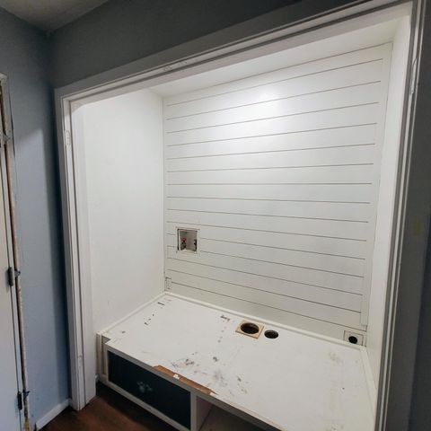 104 Holly Circle, Levelland, TX 79336