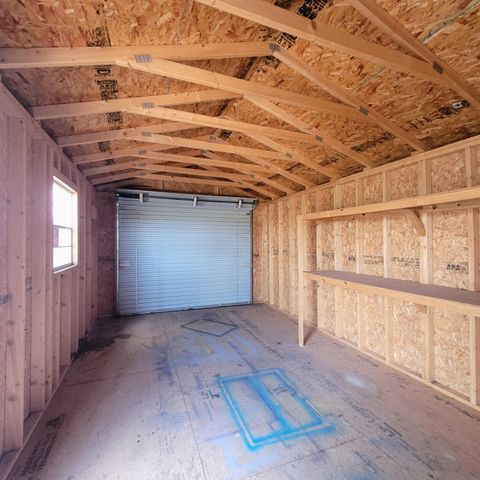 104 Holly Circle, Levelland, TX 79336