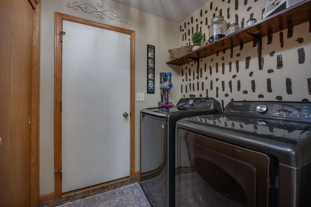 1015 N Willard Avenue, Janesville, WI 53545