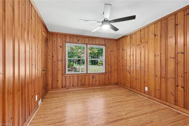 3708 Parkwood Drive, Greensboro, NC 27403