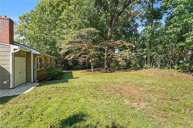 3708 Parkwood Drive, Greensboro, NC 27403