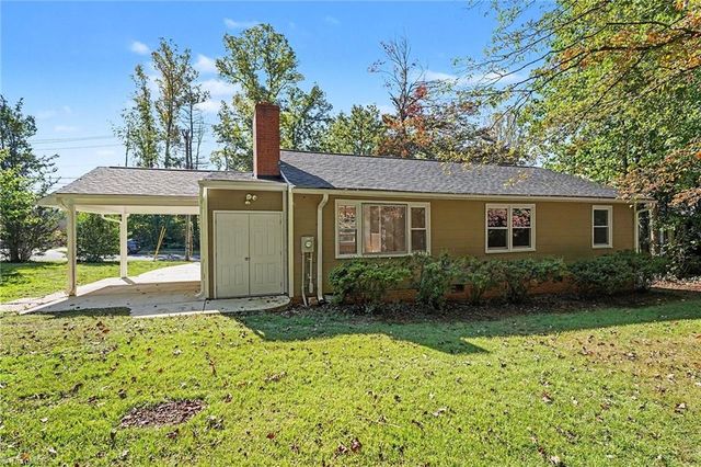 3708 Parkwood Drive, Greensboro, NC 27403