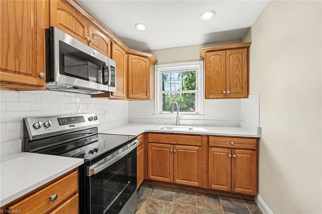 3708 Parkwood Drive, Greensboro, NC 27403