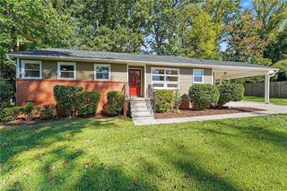 3708 Parkwood Drive, Greensboro, NC 27403