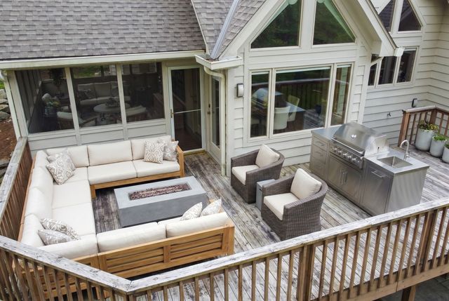 6414 Vermont Trail, Crystal Lake, IL 60012
