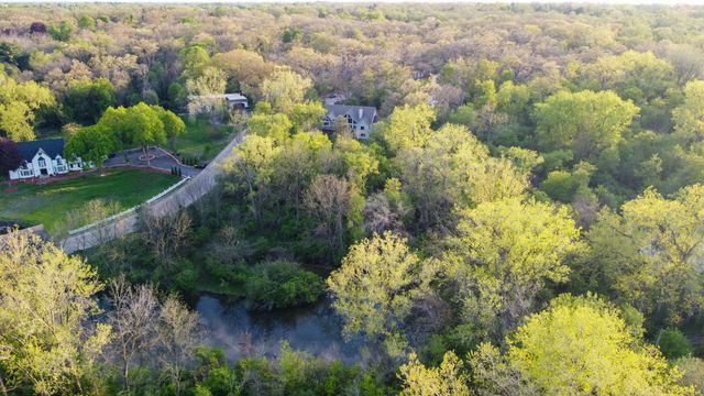6414 Vermont Trail, Crystal Lake, IL 60012