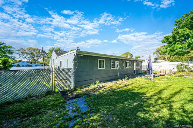 22 Anne Drive, Selden, NY 11784