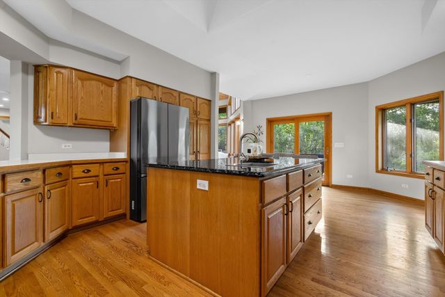 1370 Dunns Court, Fox Lake, IL 60020