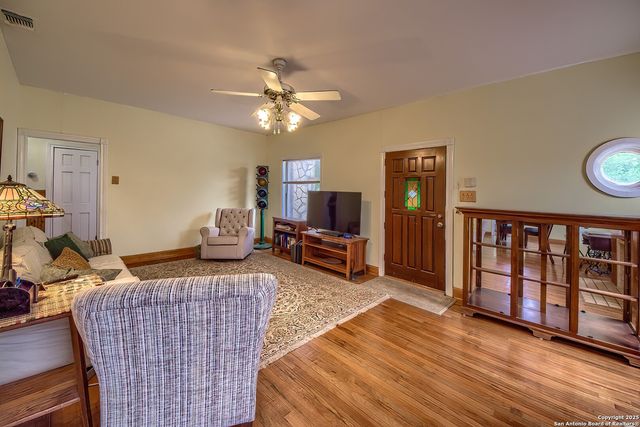 281 mariposa, San Antonio, TX 78212