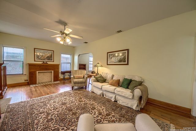 281 mariposa, San Antonio, TX 78212