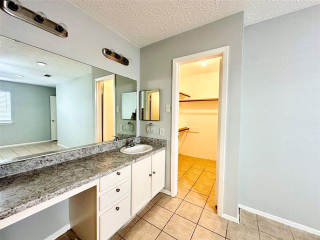 6722 Kearney Drive, Richmond, TX 77469