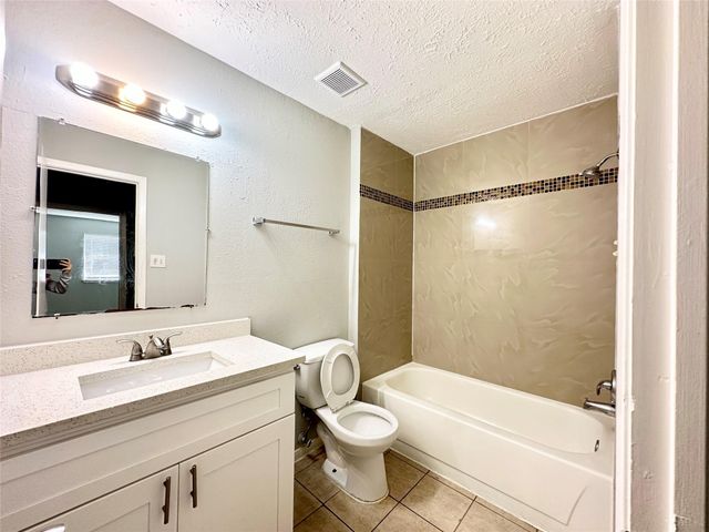 6722 Kearney Drive, Richmond, TX 77469