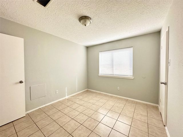 6722 Kearney Drive, Richmond, TX 77469