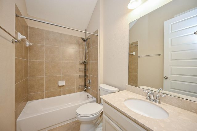 5823 Hillside River Lane, Richmond, TX 77407