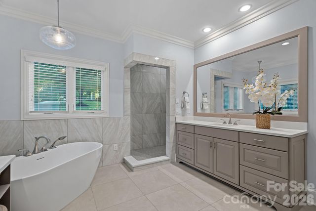 177 Great Point Drive, Mooresville, NC 28117