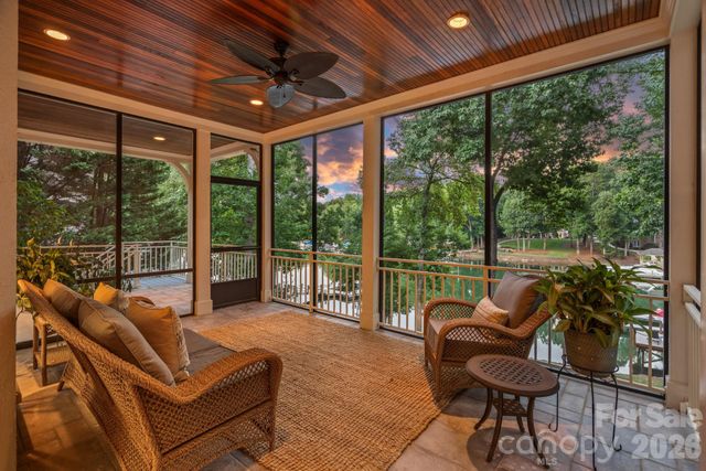 177 Great Point Drive, Mooresville, NC 28117
