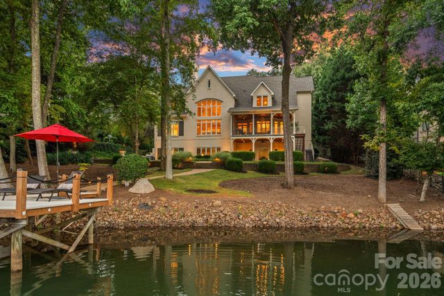 177 Great Point Drive, Mooresville, NC 28117