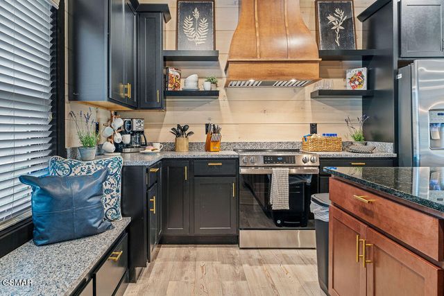 309 Rambling Creek Way, Sevierville, TN 37862