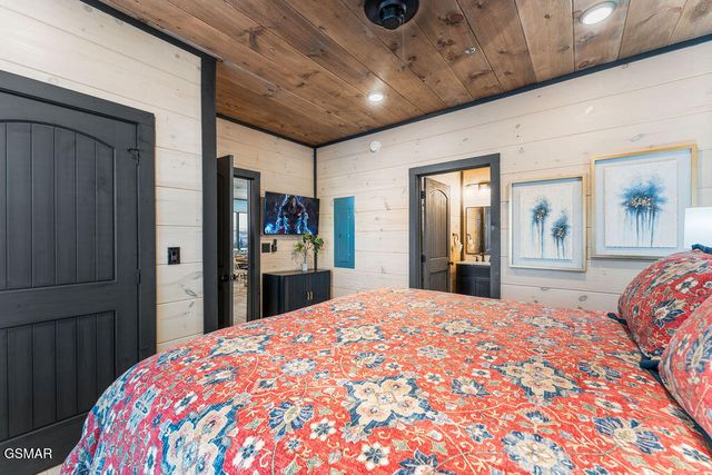 309 Rambling Creek Way, Sevierville, TN 37862