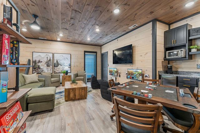 309 Rambling Creek Way, Sevierville, TN 37862