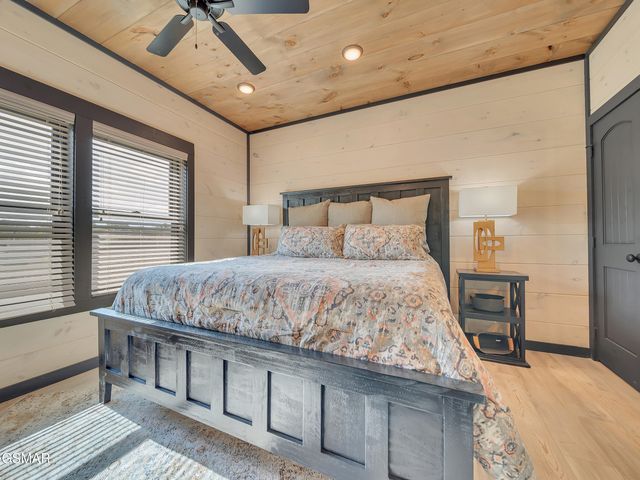 309 Rambling Creek Way, Sevierville, TN 37862