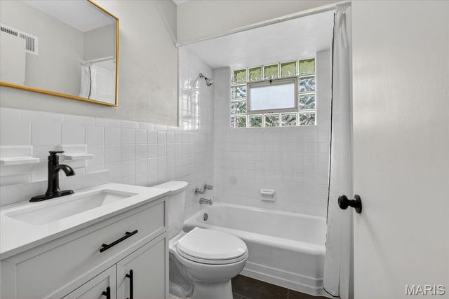 8419 Craighill Drive, Affton, MO 63123
