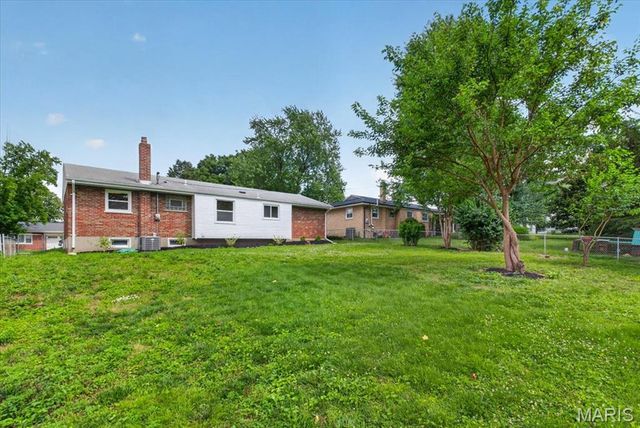 8419 Craighill Drive, Affton, MO 63123