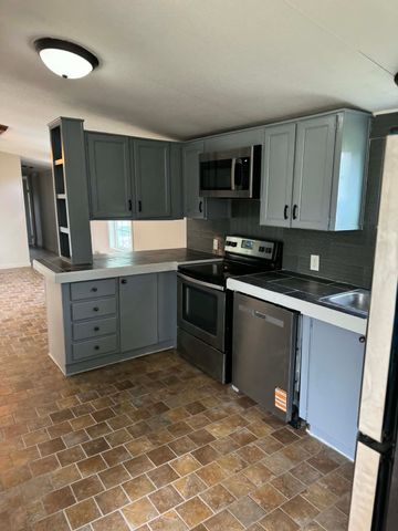 4219 Southern Oaks Road, Cleburne, TX 76031