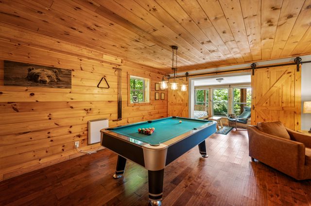 1166 Ski View Drive, Gatlinburg, TN 37738