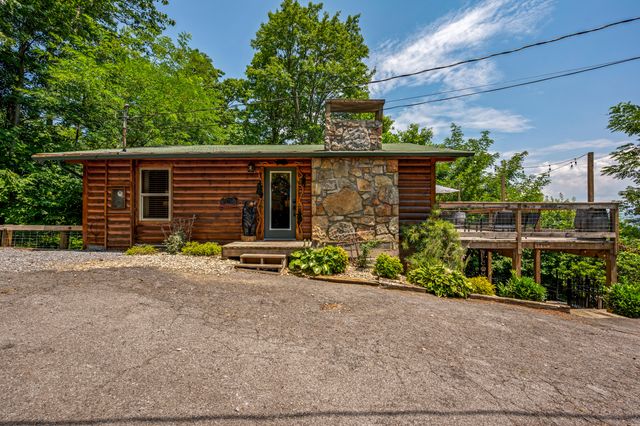1166 Ski View Drive, Gatlinburg, TN 37738