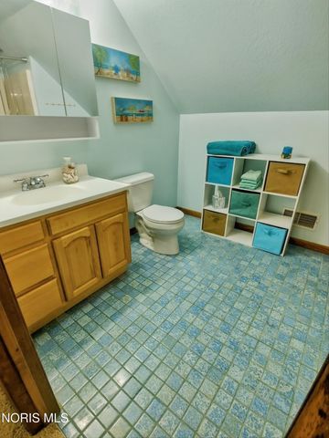 7840 Dorr Street, Toledo, OH 43617