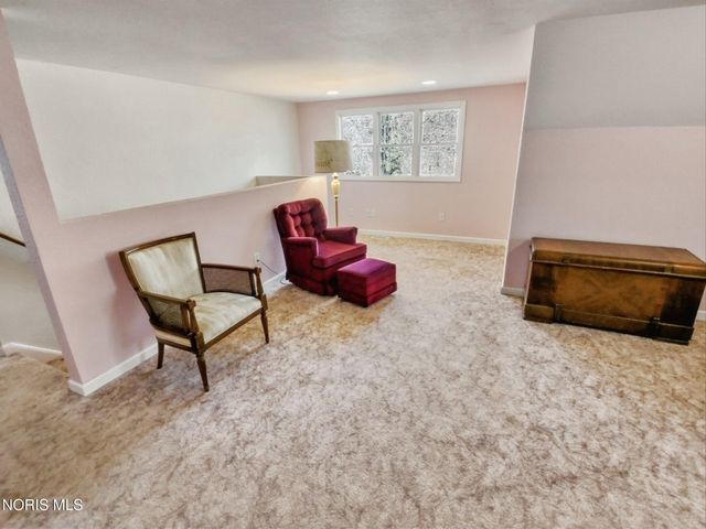 7840 Dorr Street, Toledo, OH 43617