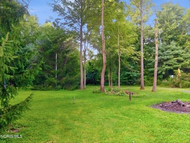 7840 Dorr Street, Toledo, OH 43617