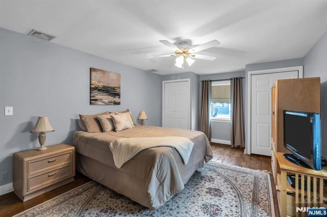 40 Highfield Lane, Nutley, NJ 07110